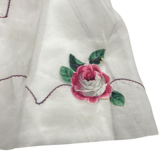 Vintage Aprons Sheer White Floral Set of 2 Hand Sewn Pockets Waist Tie Back - Picture 9 of 11